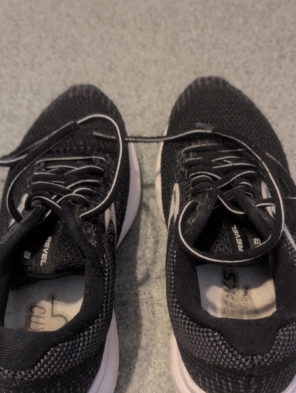 Brooks Revel 3, Size 7